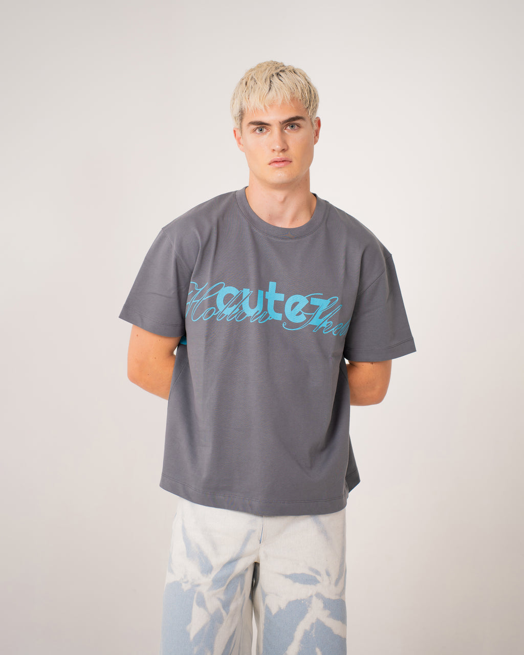 Camiseta Hollow Shell