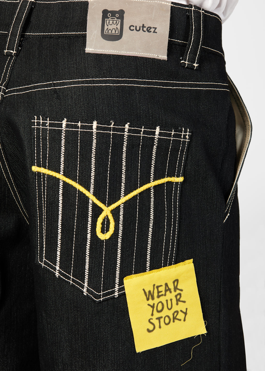 Jorts Sticky Note